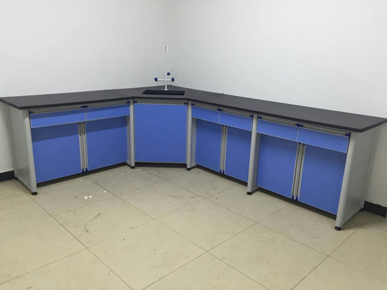 邊臺—帶水